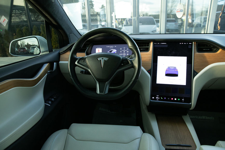 Продам Tesla Model X Long Range Dual Motor 2019 года в Черновцах