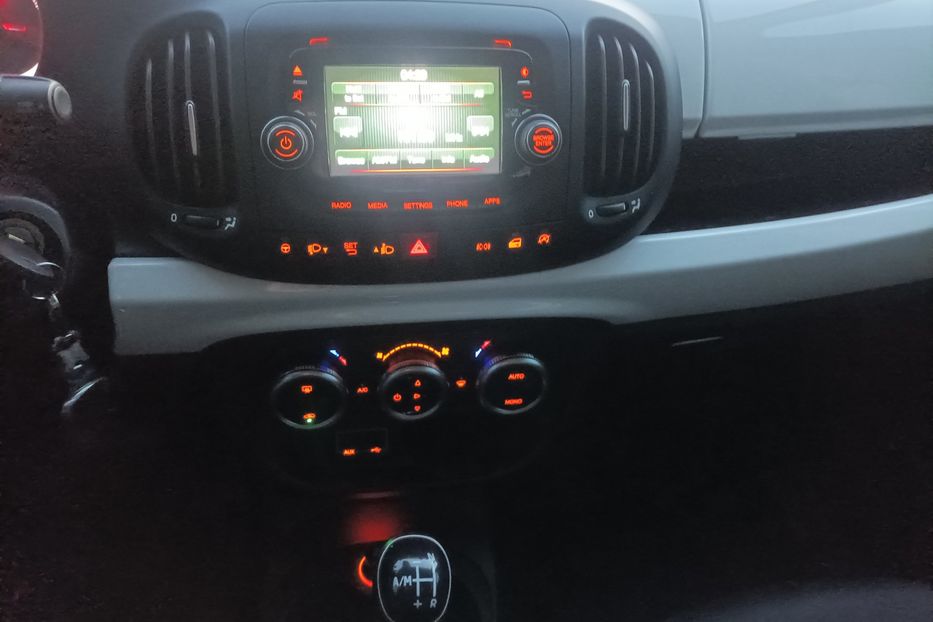 Продам Fiat 500 L офицал 2016 года в Одессе