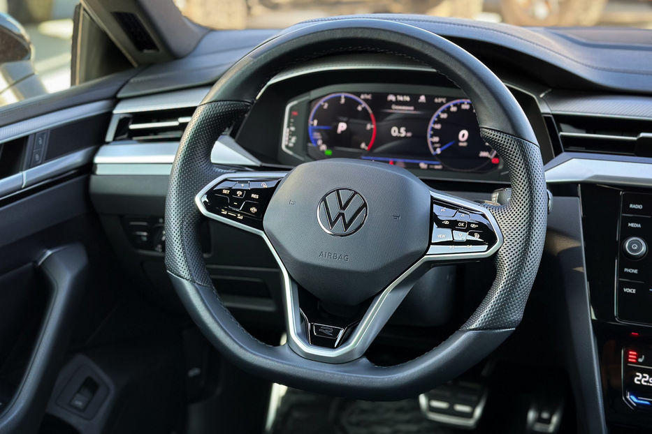 Продам Volkswagen Arteon R-line 4motion 2021 года в Черновцах