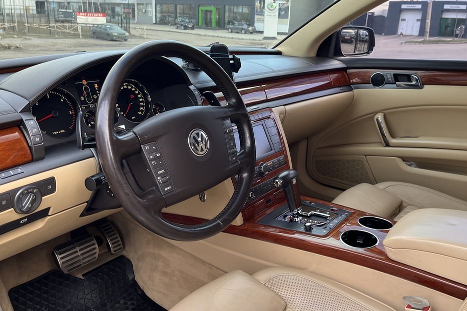 Продам Volkswagen Phaeton 3,0 TDI Full 2004 года в Николаеве