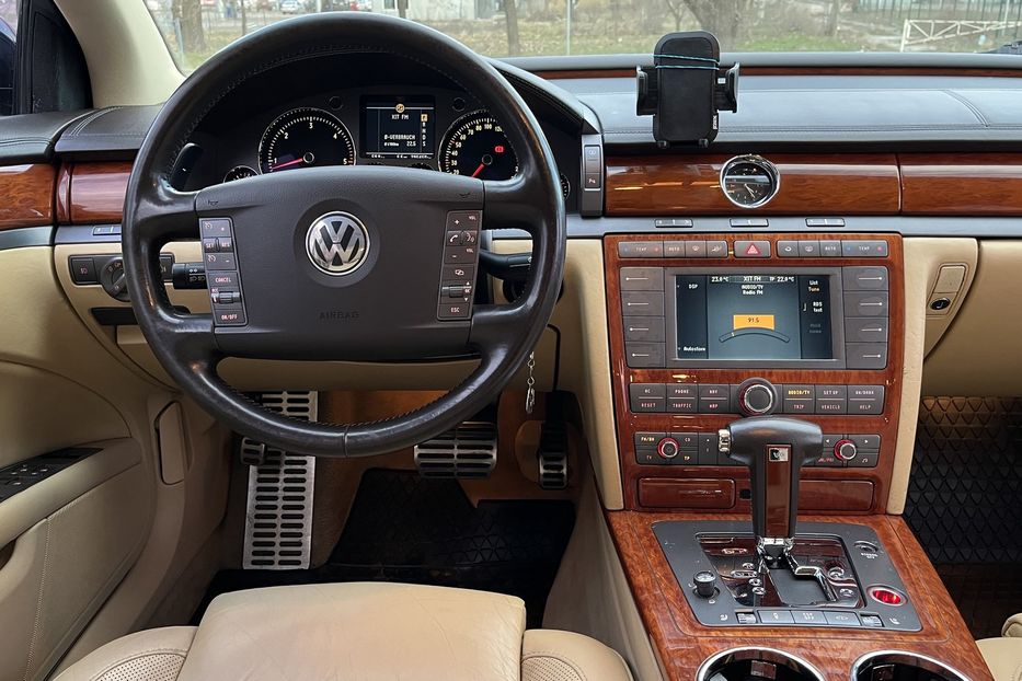 Продам Volkswagen Phaeton 3,0 TDI Full 2004 года в Николаеве