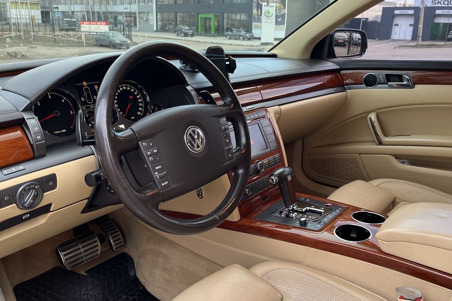 Продам Volkswagen Phaeton 3,0 TDI Full 2004 года в Николаеве