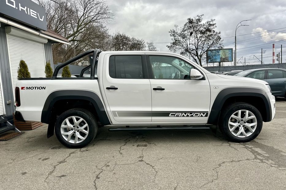 Продам Volkswagen Amarok Canyon  2019 года в Киеве