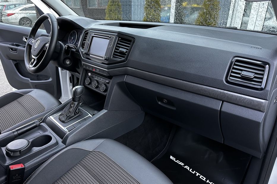 Продам Volkswagen Amarok Canyon  2019 года в Киеве