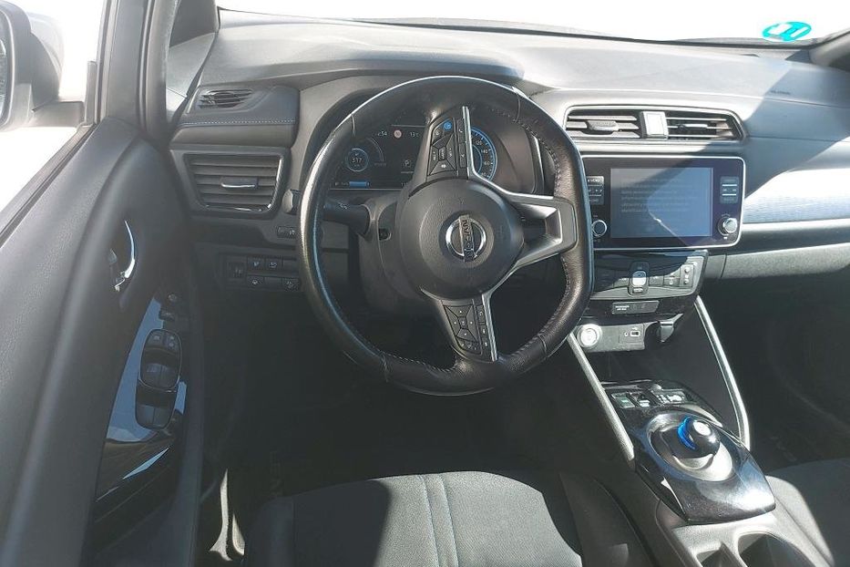 Продам Nissan Leaf 62 KW/H,запас ходу 370 км 2020 года в Житомире