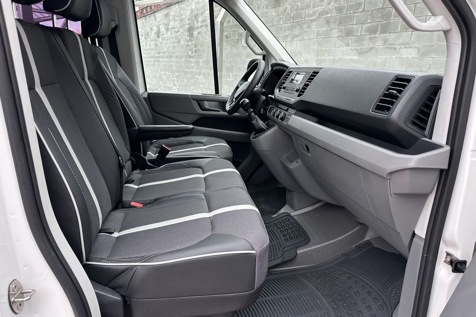 Продам Volkswagen Crafter пасс. Пасажир 9 місць 2018 года в Ровно