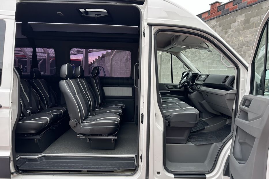 Продам Volkswagen Crafter пасс. Пасажир 9 місць 2018 года в Ровно