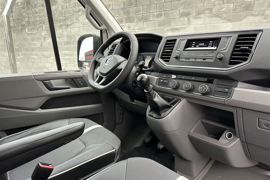 Продам Volkswagen Crafter пасс. Пасажир 9 місць 2018 года в Ровно