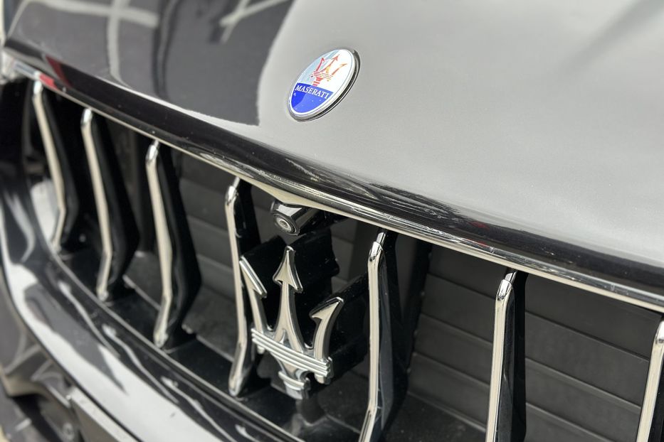 Продам Maserati Levante SQ4 430hp 2017 года в Киеве