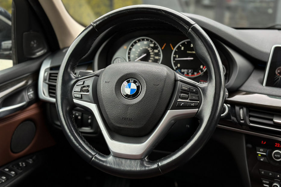 Продам BMW X5 xDrive35d 2015 года в Черновцах