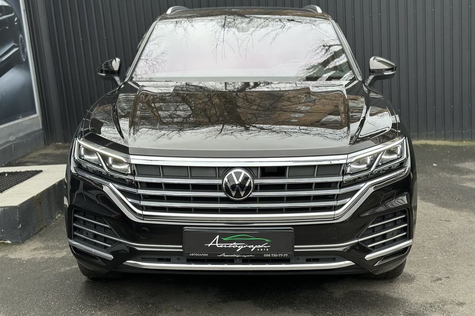 Продам Volkswagen Touareg 2021 года в Киеве