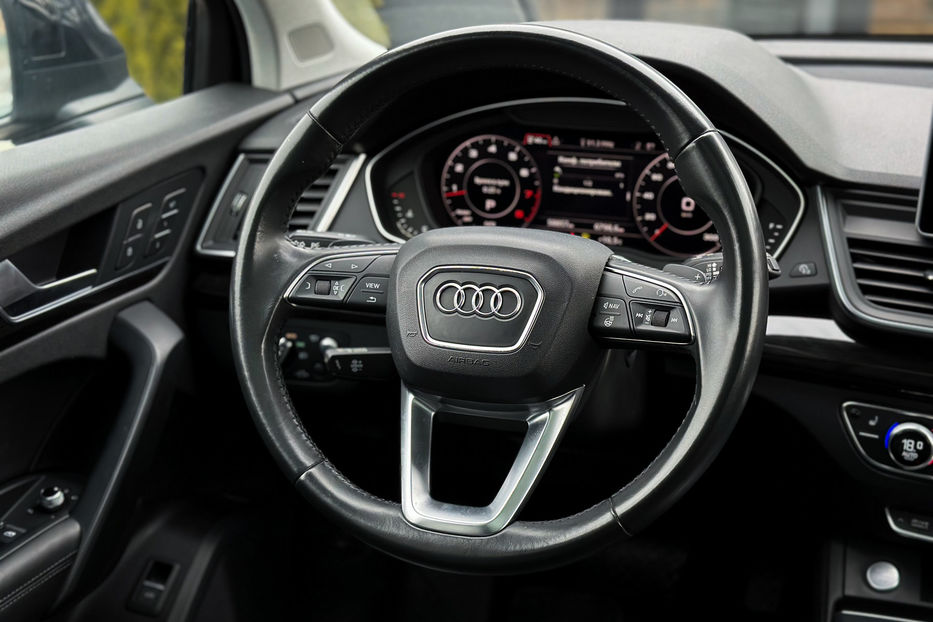 Продам Audi Q5 Prestige 2018 года в Черновцах