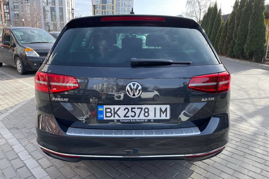 Продам Volkswagen Passat B8 Highline 110кВт / 150 кс 2017 года в Киеве