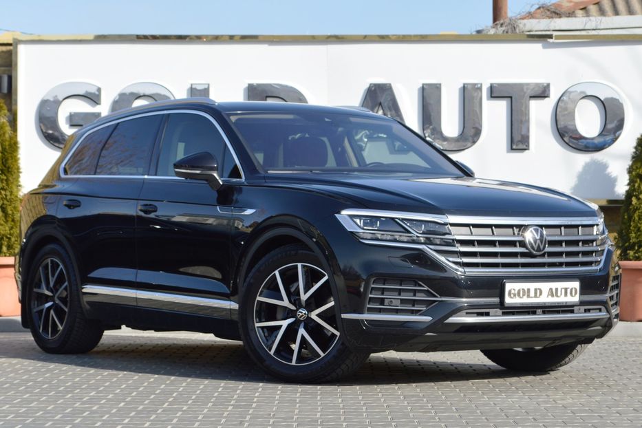 Продам Volkswagen Touareg 2022 года в Одессе