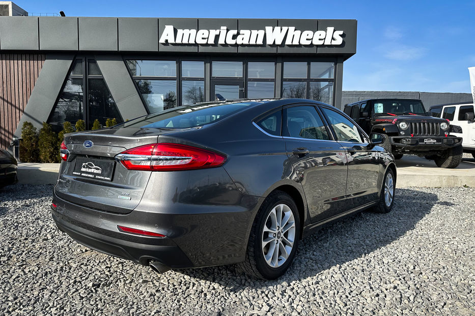 Продам Ford Fusion SE 2020 года в Черновцах