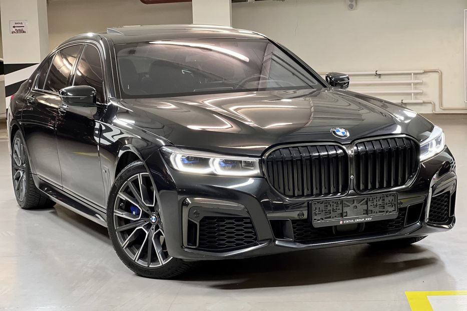 Продам BMW 760 2022 года в Киеве