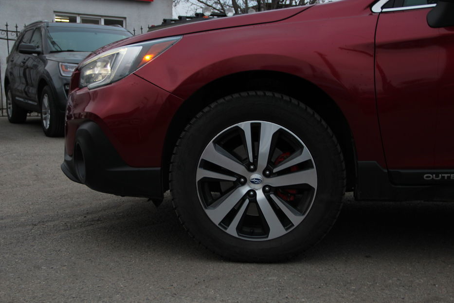 Продам Subaru Outback 3.6 R 2018 года в Одессе