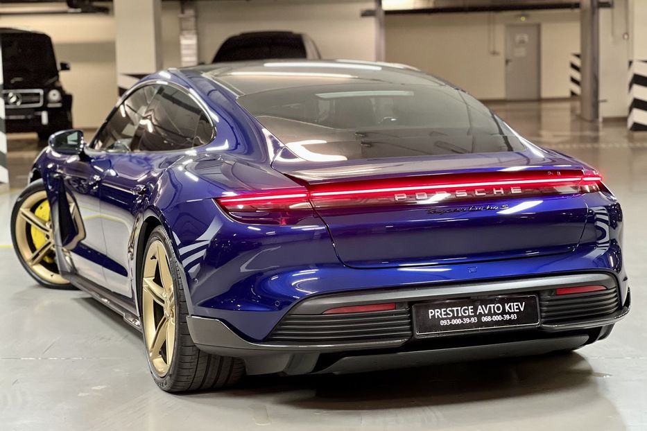 Продам Porsche Taycan Turbo S 2020 года в Киеве