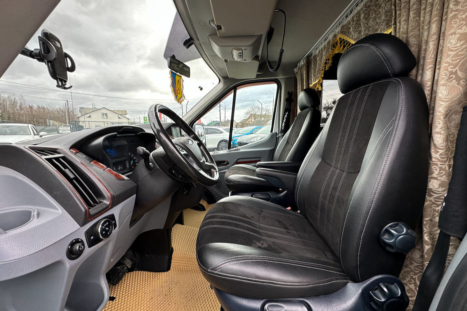 Продам Ford Transit пасс. Автодім 2018 года в Черновцах