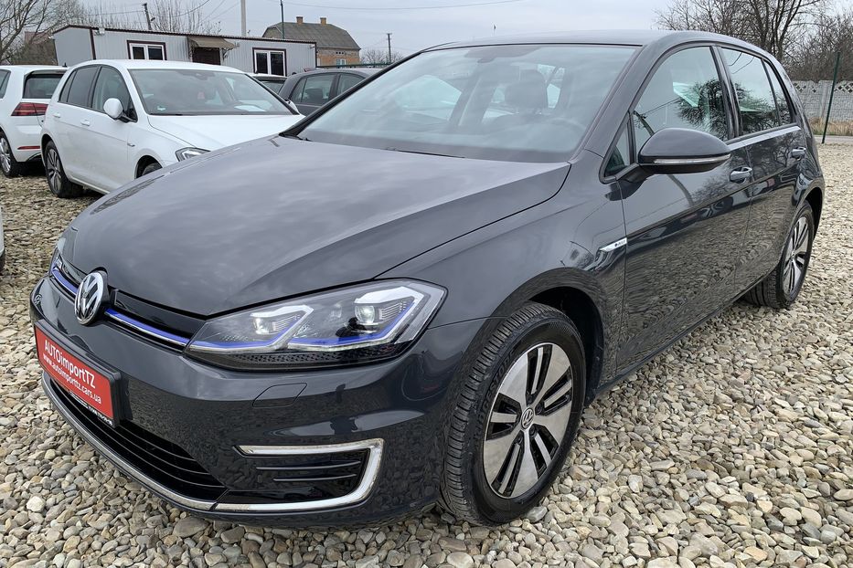 Продам Volkswagen e-Golf 35.8 kWh/136 к.с. 2020 года в Львове