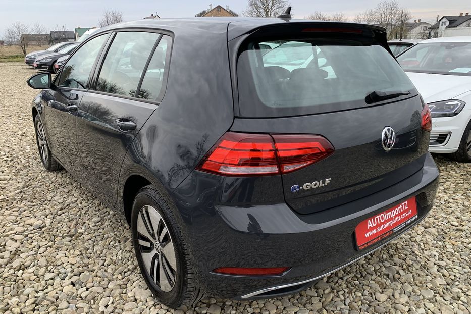 Продам Volkswagen e-Golf 35.8 kWh/136 к.с. 2020 года в Львове