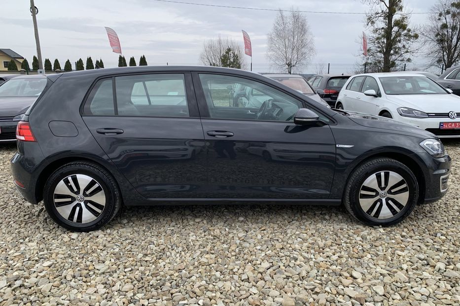 Продам Volkswagen e-Golf 35.8 kWh/136 к.с. 2020 года в Львове