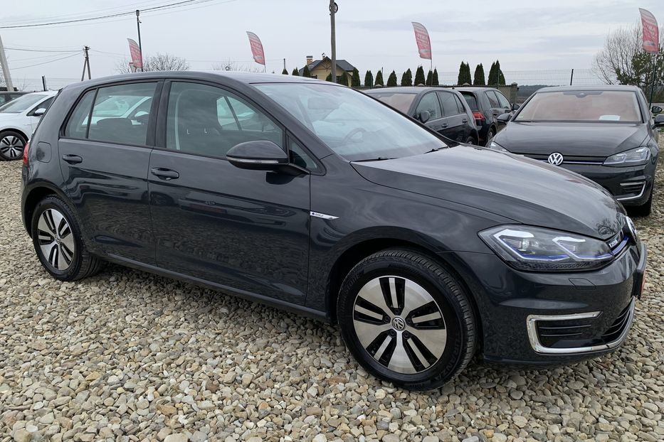 Продам Volkswagen e-Golf 35.8 kWh/136 к.с. 2020 года в Львове