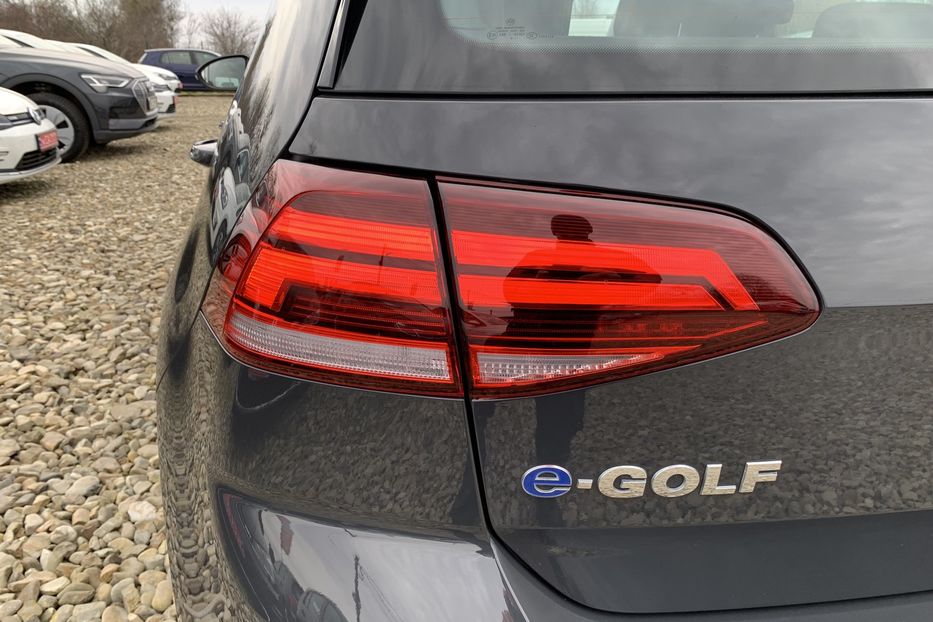 Продам Volkswagen e-Golf 35.8 kWh/136 к.с. 2020 года в Львове