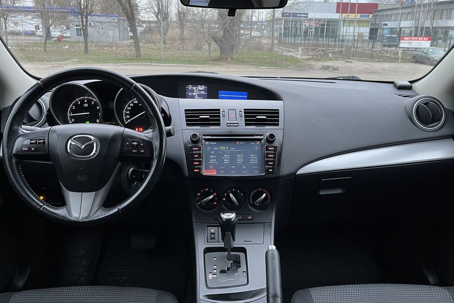 Продам Mazda 3 Oficial 2012 года в Николаеве