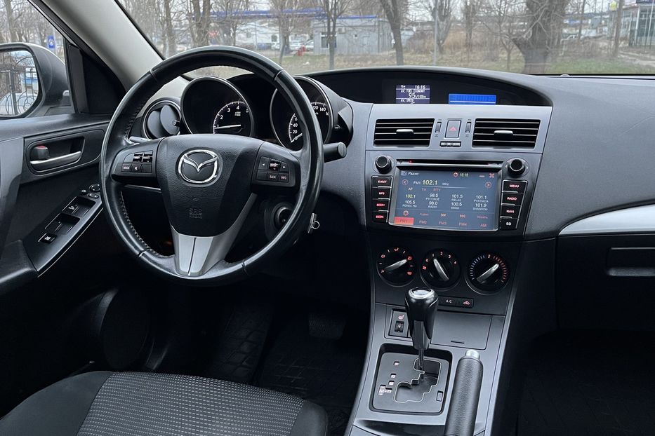 Продам Mazda 3 Oficial 2012 года в Николаеве