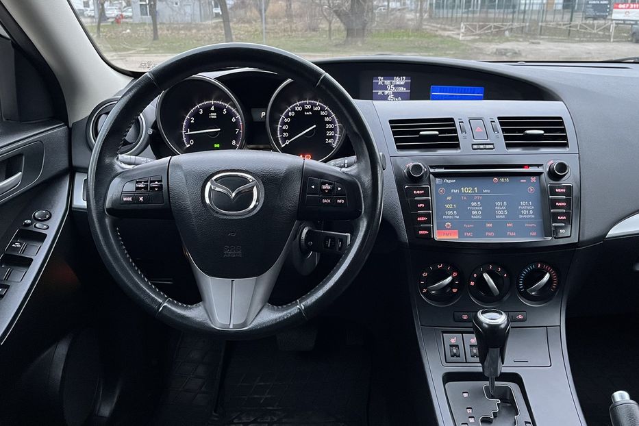 Продам Mazda 3 Oficial 2012 года в Николаеве