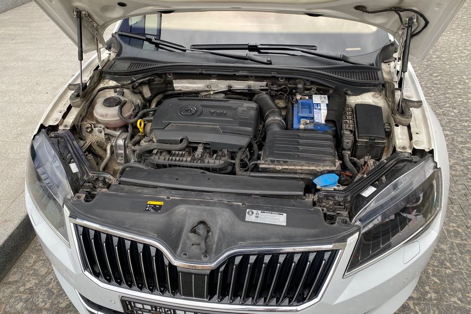 Продам Skoda Superb L&K 1.8 TSI/132KW 7AG 2016 года в Львове