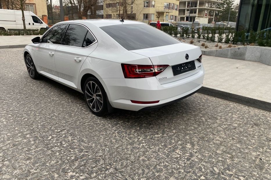 Продам Skoda Superb L&K 1.8 TSI/132KW 7AG 2016 года в Львове