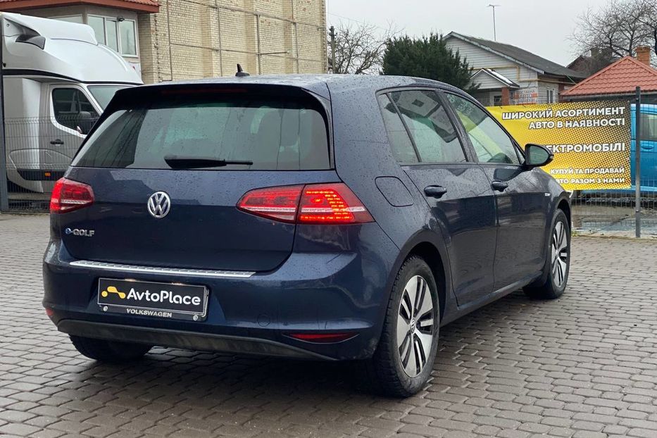 Продам Volkswagen e-Golf 2016 года в Луцке