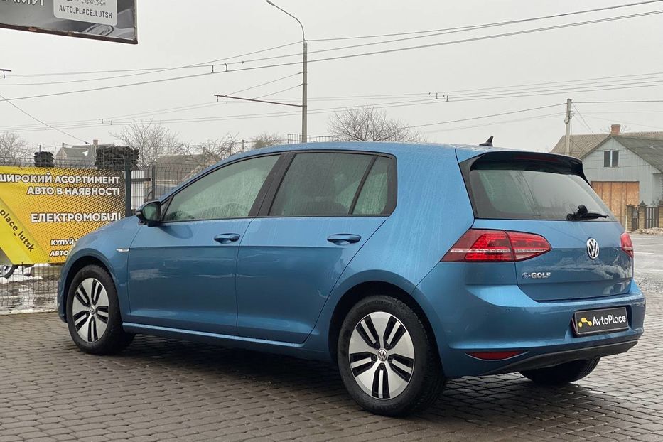 Продам Volkswagen e-Golf 2015 года в Луцке