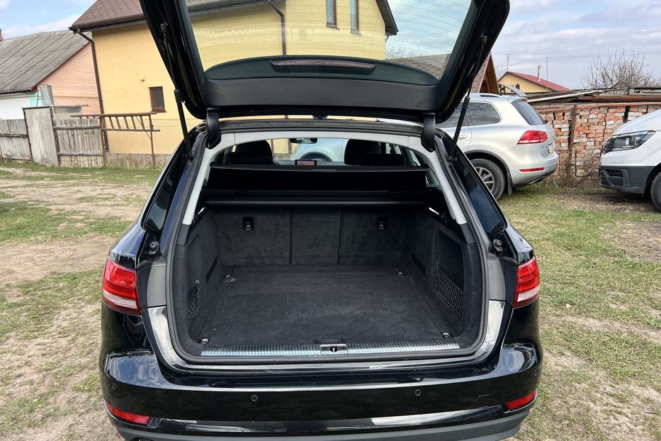 Продам Audi A4 B8 2.0TDI 7s-tronic  2017 года в г. Умань, Черкасская область