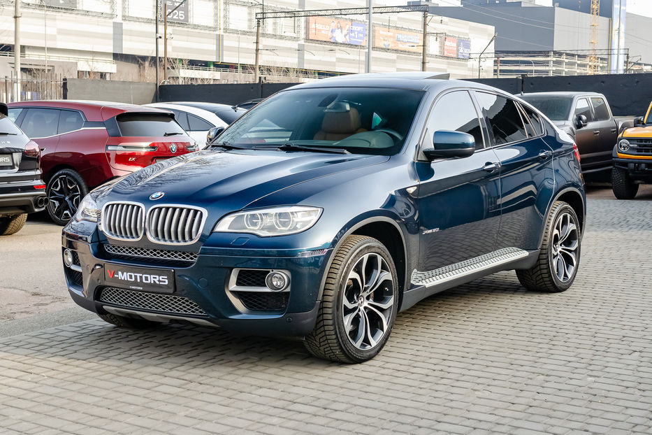 Продам BMW X6 50i Xdrive 2012 года в Киеве