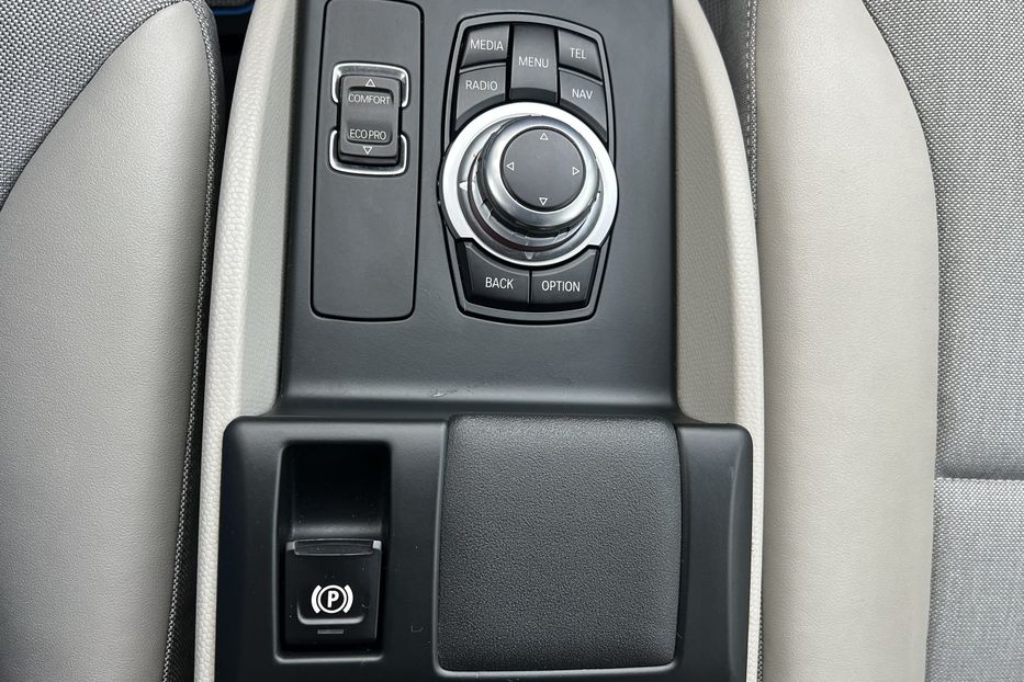 Продам BMW I3 Electro 2016 года в Одессе