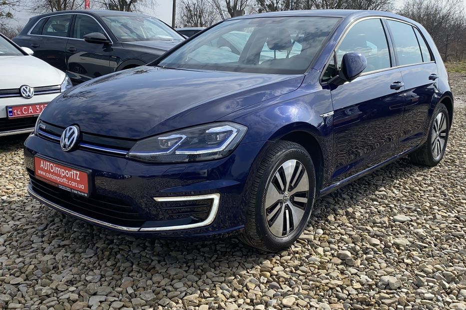 Продам Volkswagen e-Golf 35.8kWh,136к.с./100 кВт 2020 года в Львове