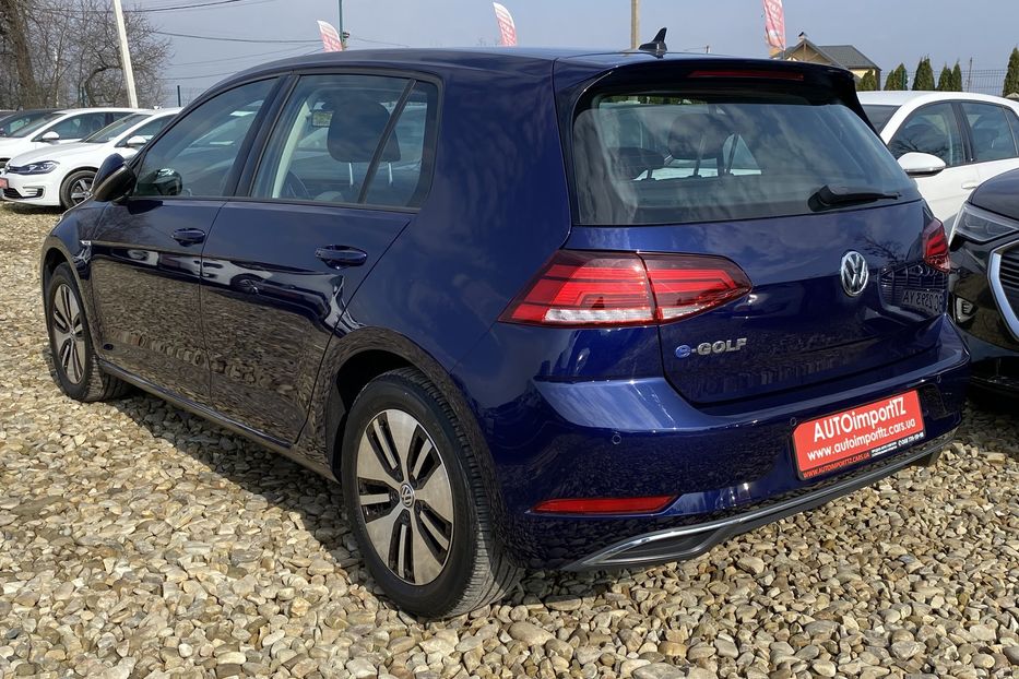 Продам Volkswagen e-Golf 35.8kWh,136к.с./100 кВт 2020 года в Львове