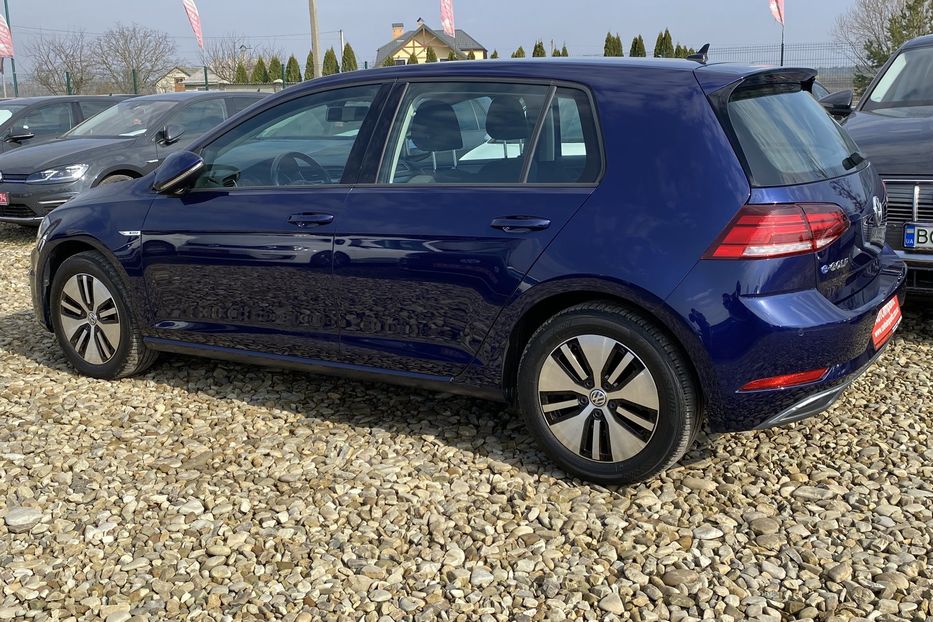 Продам Volkswagen e-Golf 35.8kWh,136к.с./100 кВт 2020 года в Львове