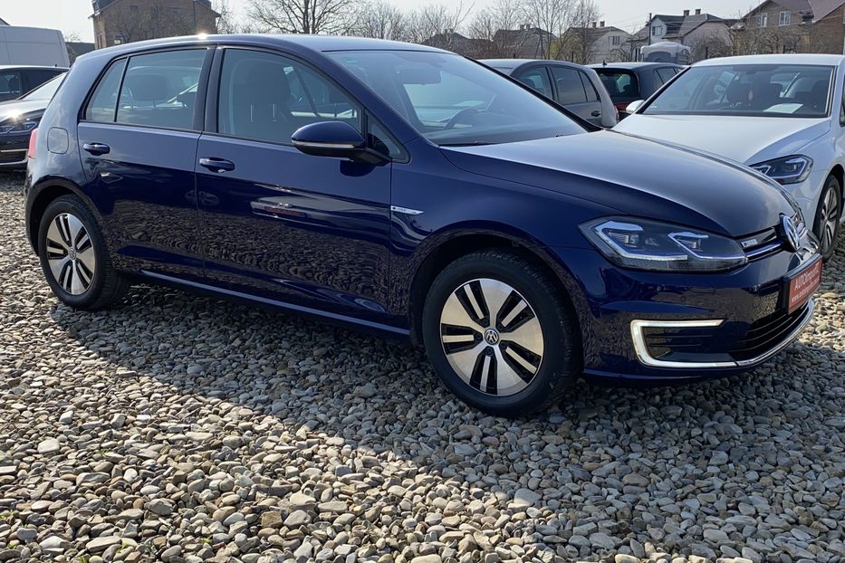 Продам Volkswagen e-Golf 35.8kWh,136к.с./100 кВт 2020 года в Львове