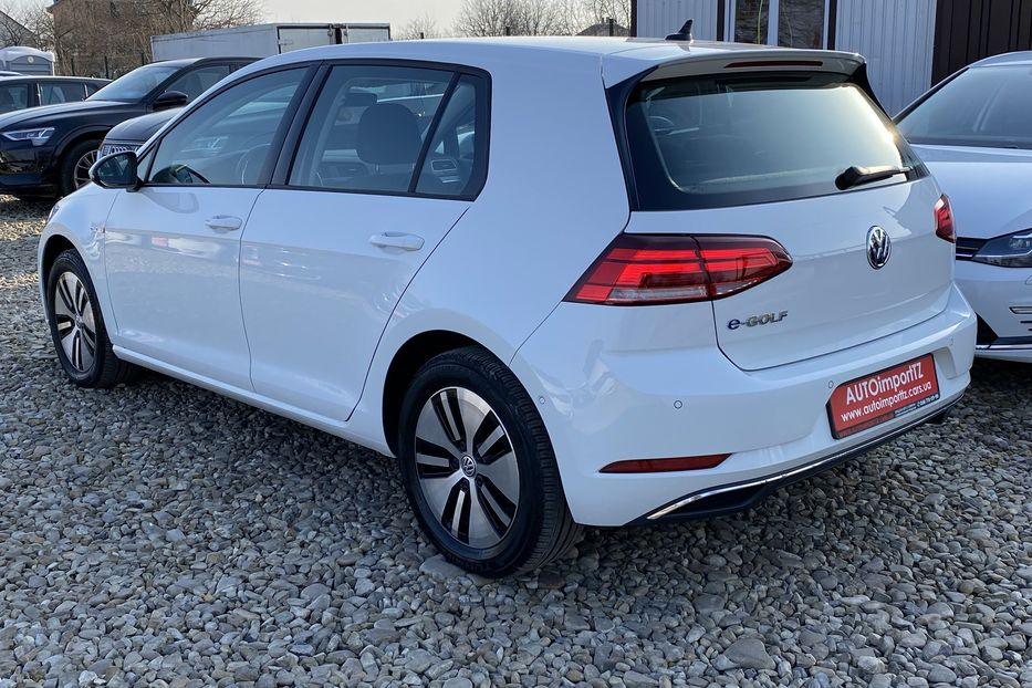 Продам Volkswagen e-Golf Амбіент,Кокпіт,Авт. паркування 2020 года в Львове