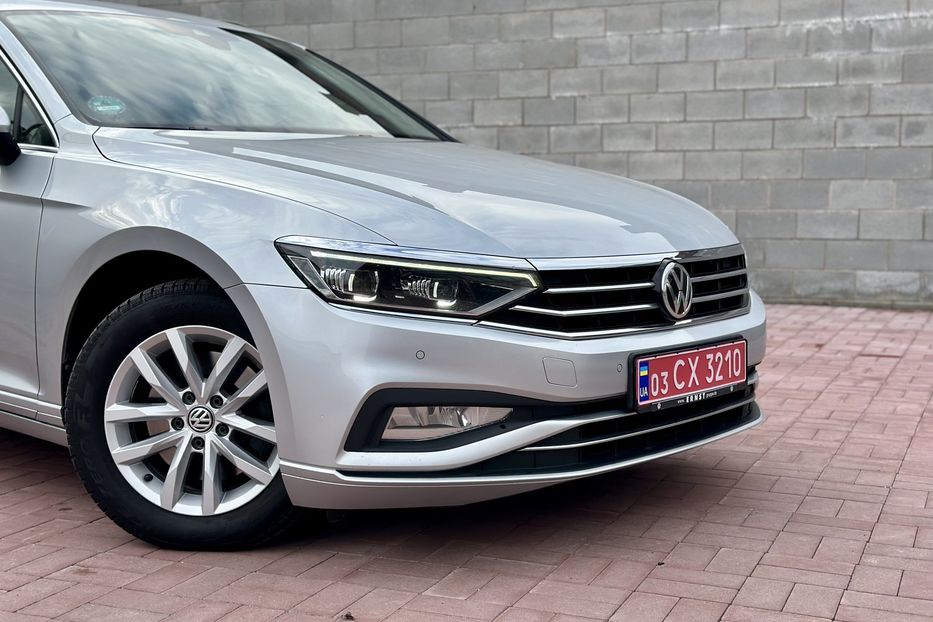Продам Volkswagen Passat B8 New 2020 года в Ровно