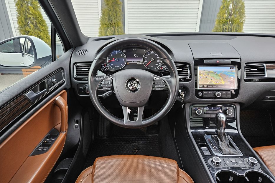 Продам Volkswagen Touareg X-Edition 2013 года в Киеве