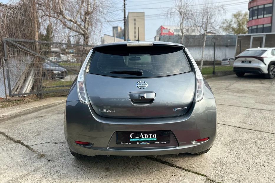 Продам Nissan Leaf 2014 года в Черновцах