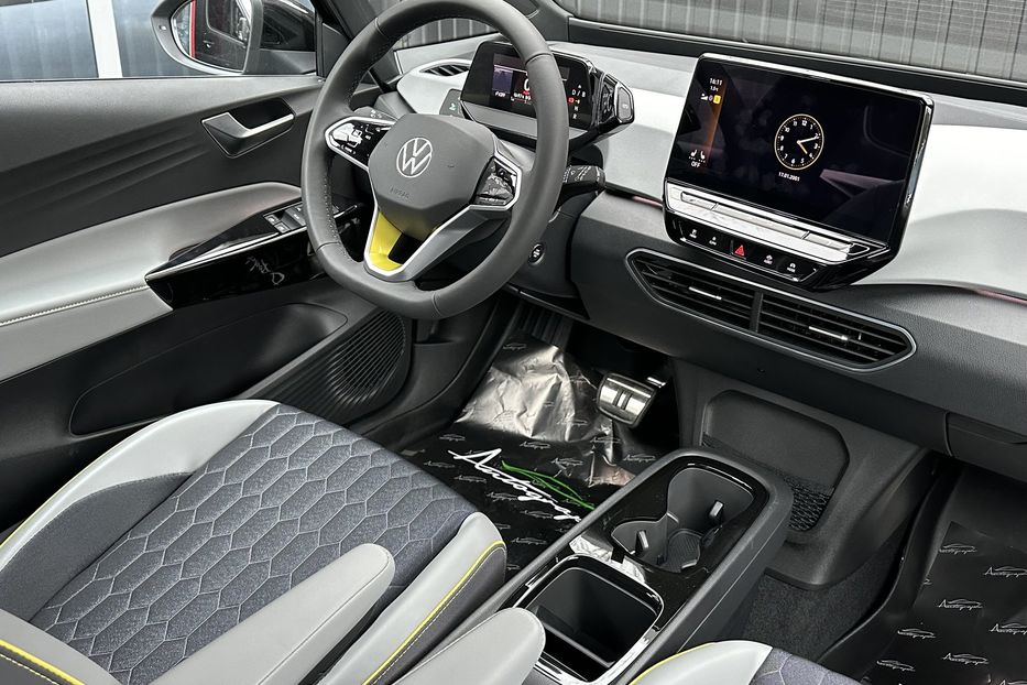 Продам Volkswagen ID.3 PRO 2023 года в Киеве