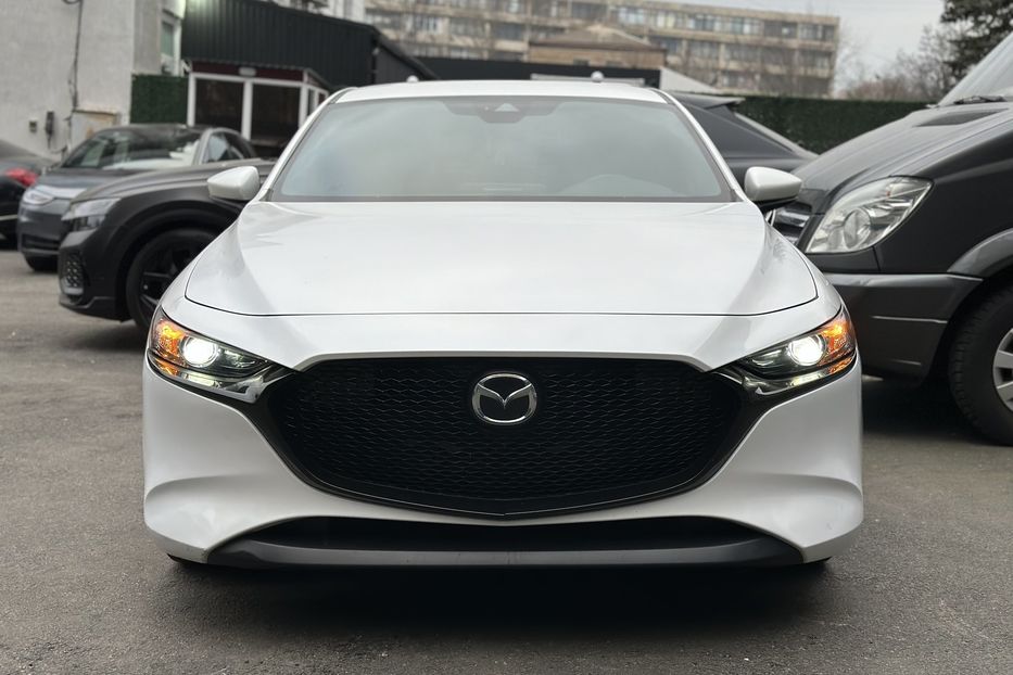 Продам Mazda 3 Skyactyve 2019 года в Киеве