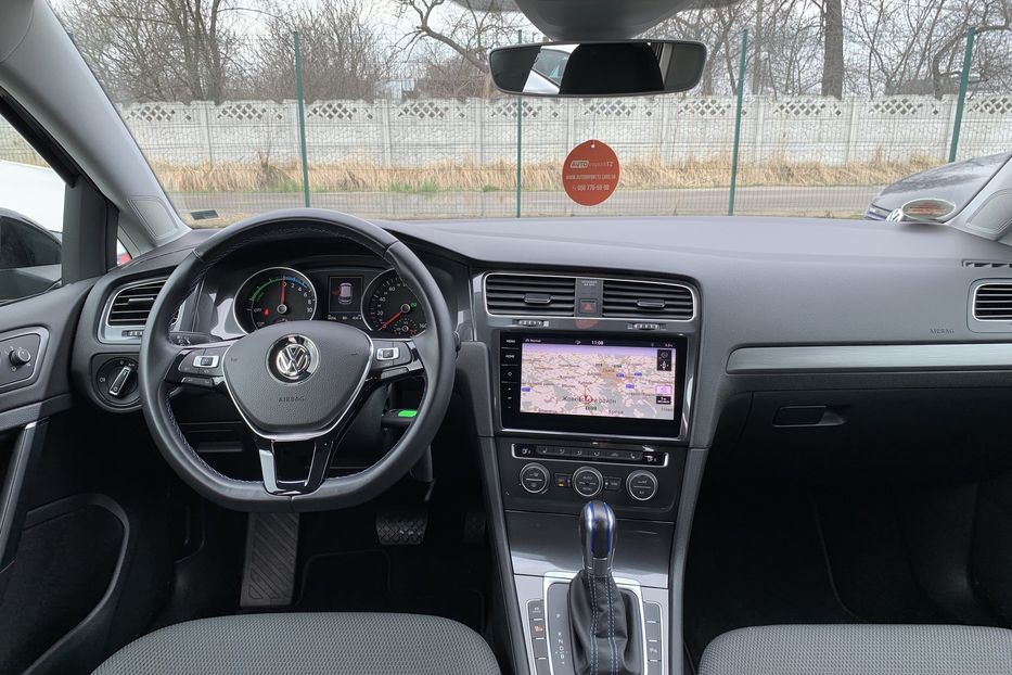 Продам Volkswagen e-Golf Full LED,Всі асистенти 2018 года в Львове