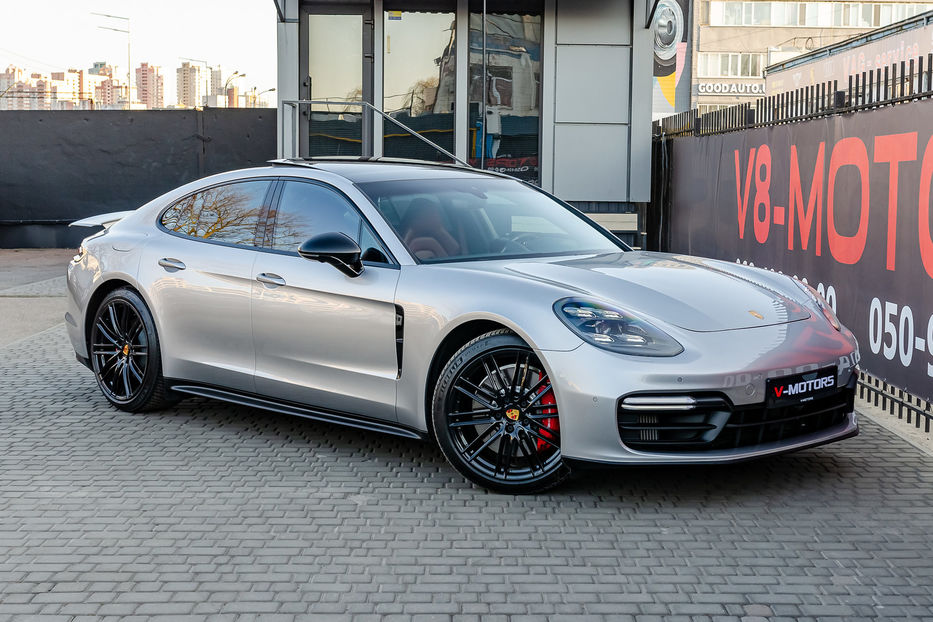 Продам Porsche Panamera GTS 2019 года в Киеве